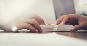 Can Christian businesses borrow money?