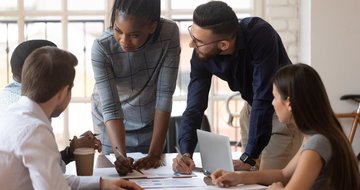 5 ways to build a leadership culture without breaking the budget