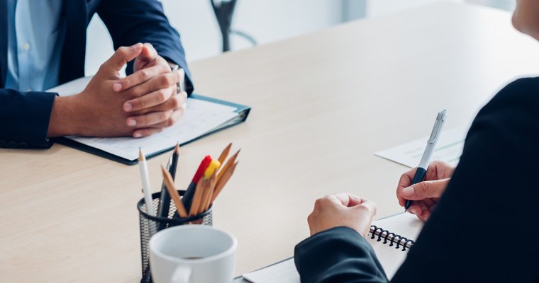 7 neuroscience keys that improve performance reviews