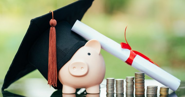 Barro's Pizza accepting applicants for annual $10K scholarship - Vimarsana News