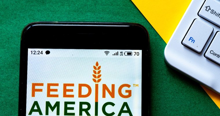 Jersey Mike's raises $4M for Feeding America - Vimarsana News
