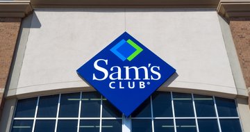 Sam’s Club offers discount membership rates