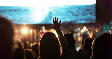 How to keep worship from becoming monotonous