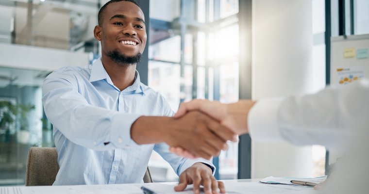 Personnel announcements include Planar, MAXHUB, Dentsu, EssenceMediacom - Vimarsana News