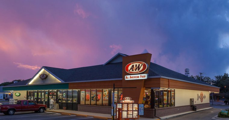A&W signs 8 C-store franchises, June c-store sales jump 10.5% | QSR Web