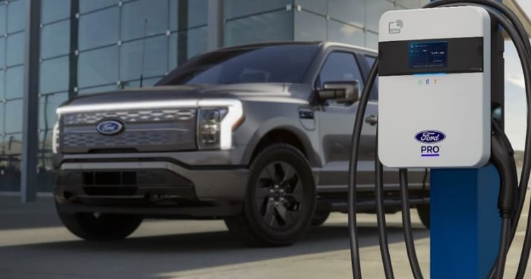 Ford teams with Minneapolis utility to deploy 30,000 EV charging ports
