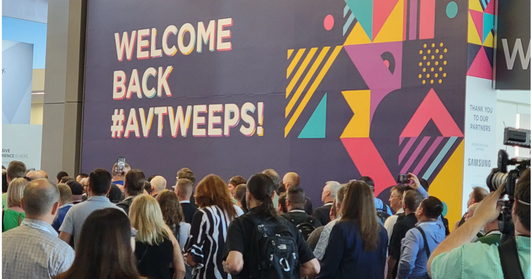 Digital signage innovation beats the Vegas heat - Vimarsana News