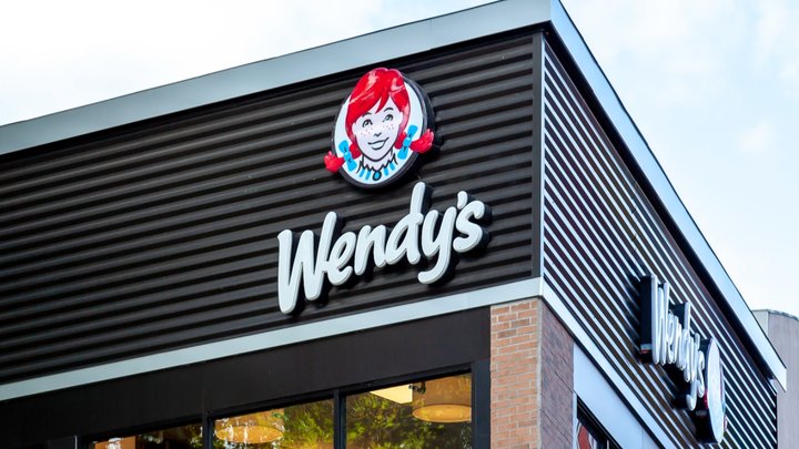Wendy's to use recycled plastic cups in 2022 | QSR Web
