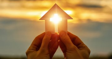 Reasons smaller churches are trending