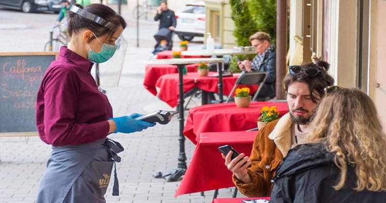 Restaurant chain transaction decline on healthier track