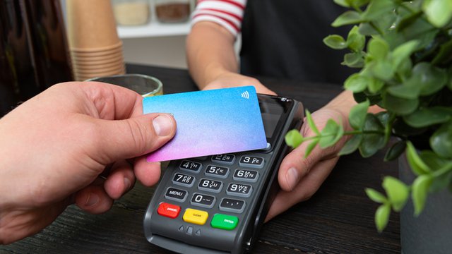 Rise In Contactless Debit Card Payments Reducing Cash Dependence