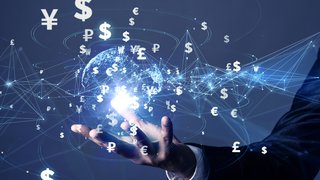 Mobile payments gaining momentum, but Deutsche Bank says don't sleep on cash